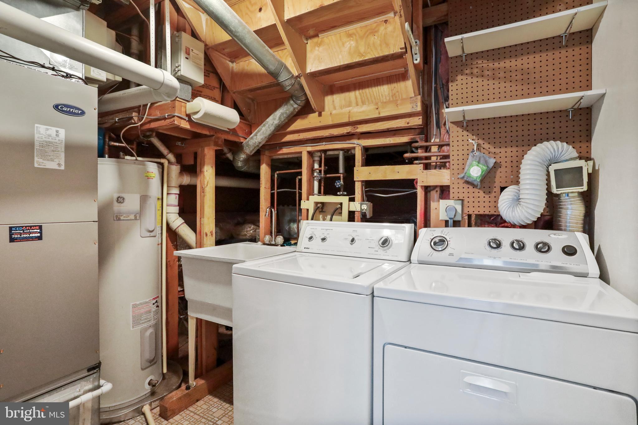 21799 LEATHERLEAF CIRCLE