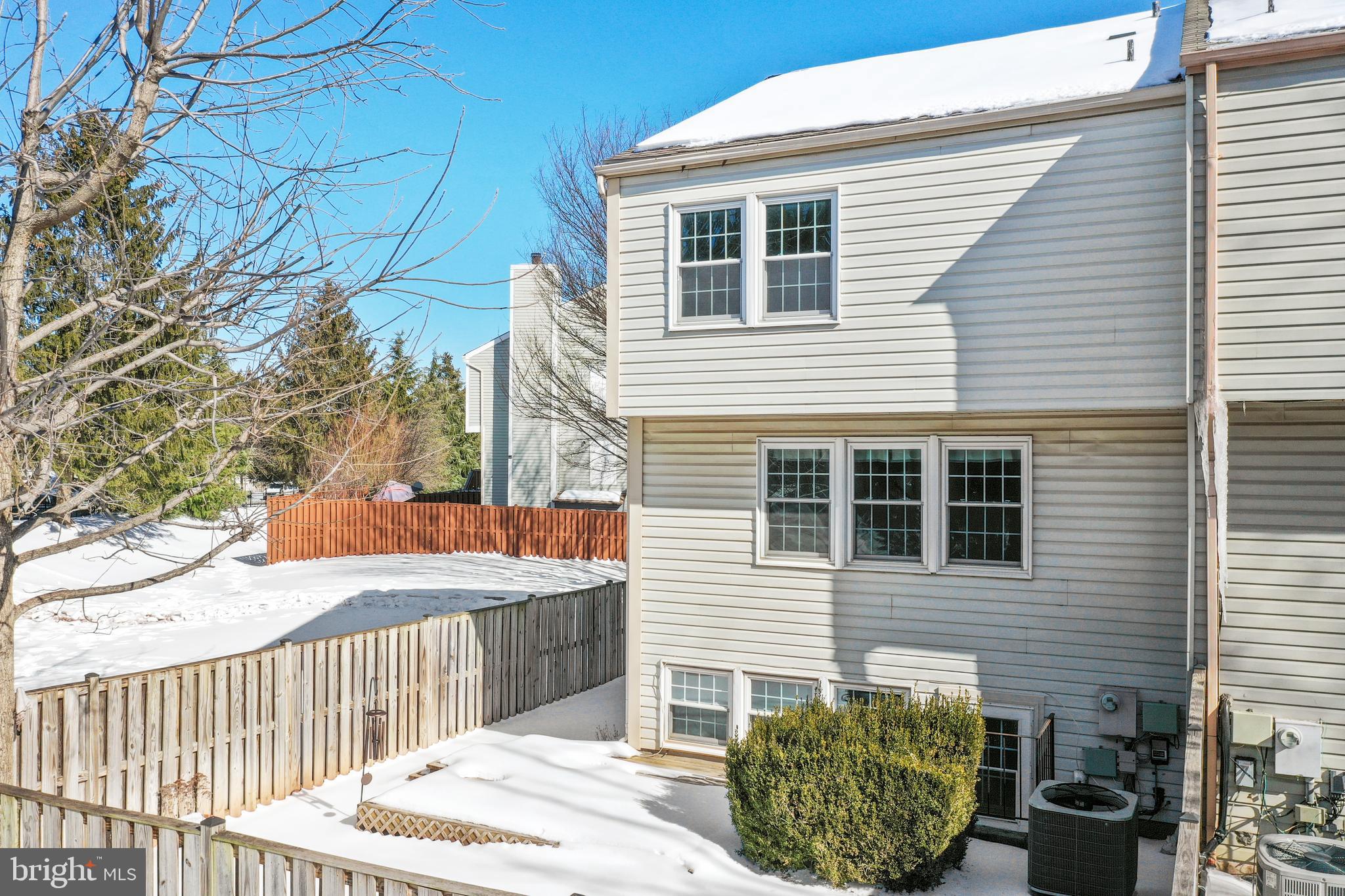 21799 LEATHERLEAF CIRCLE