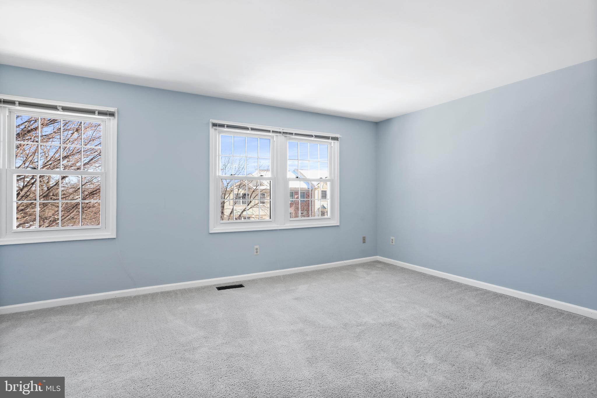 21799 LEATHERLEAF CIRCLE