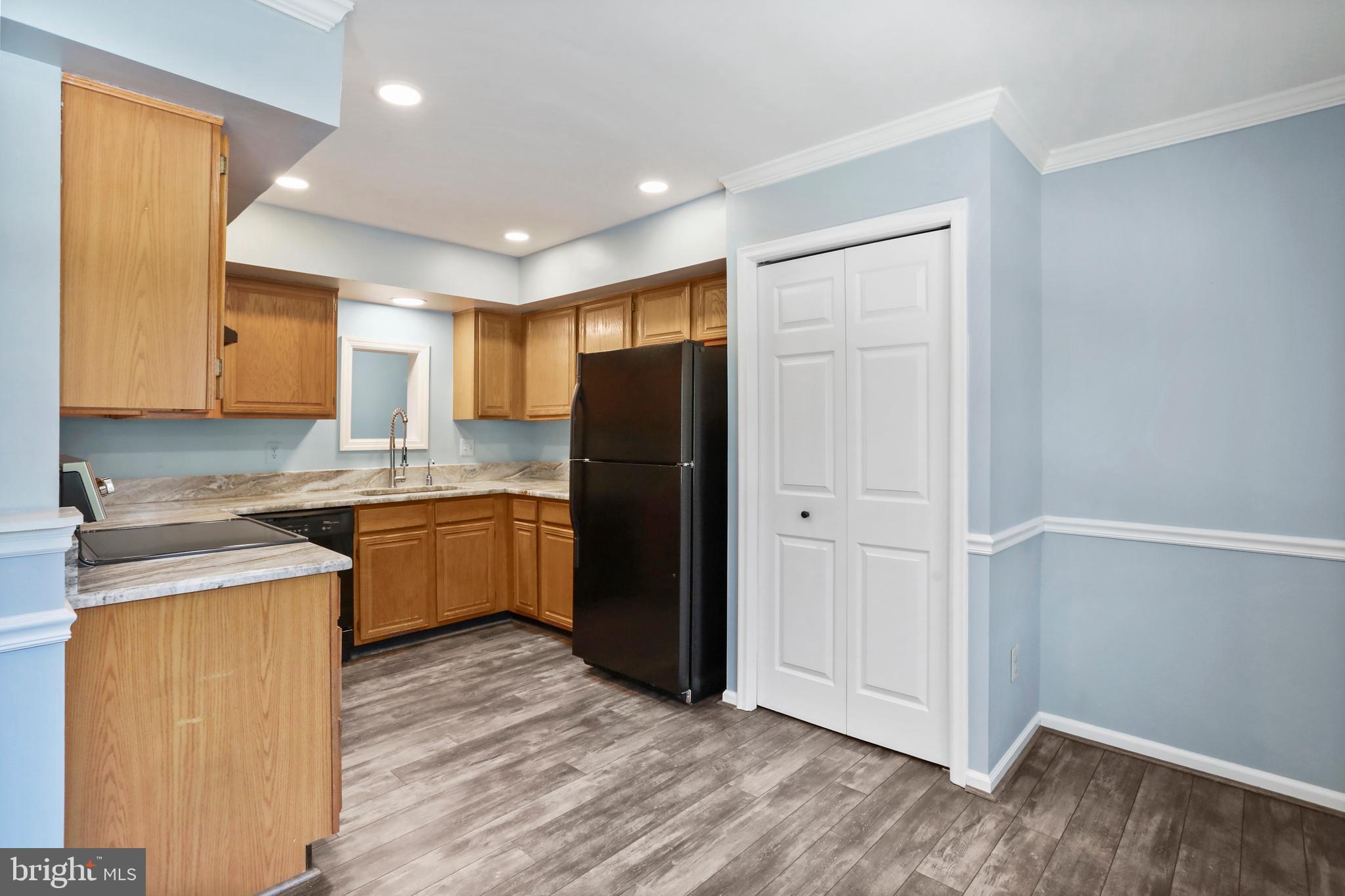 21799 LEATHERLEAF CIRCLE