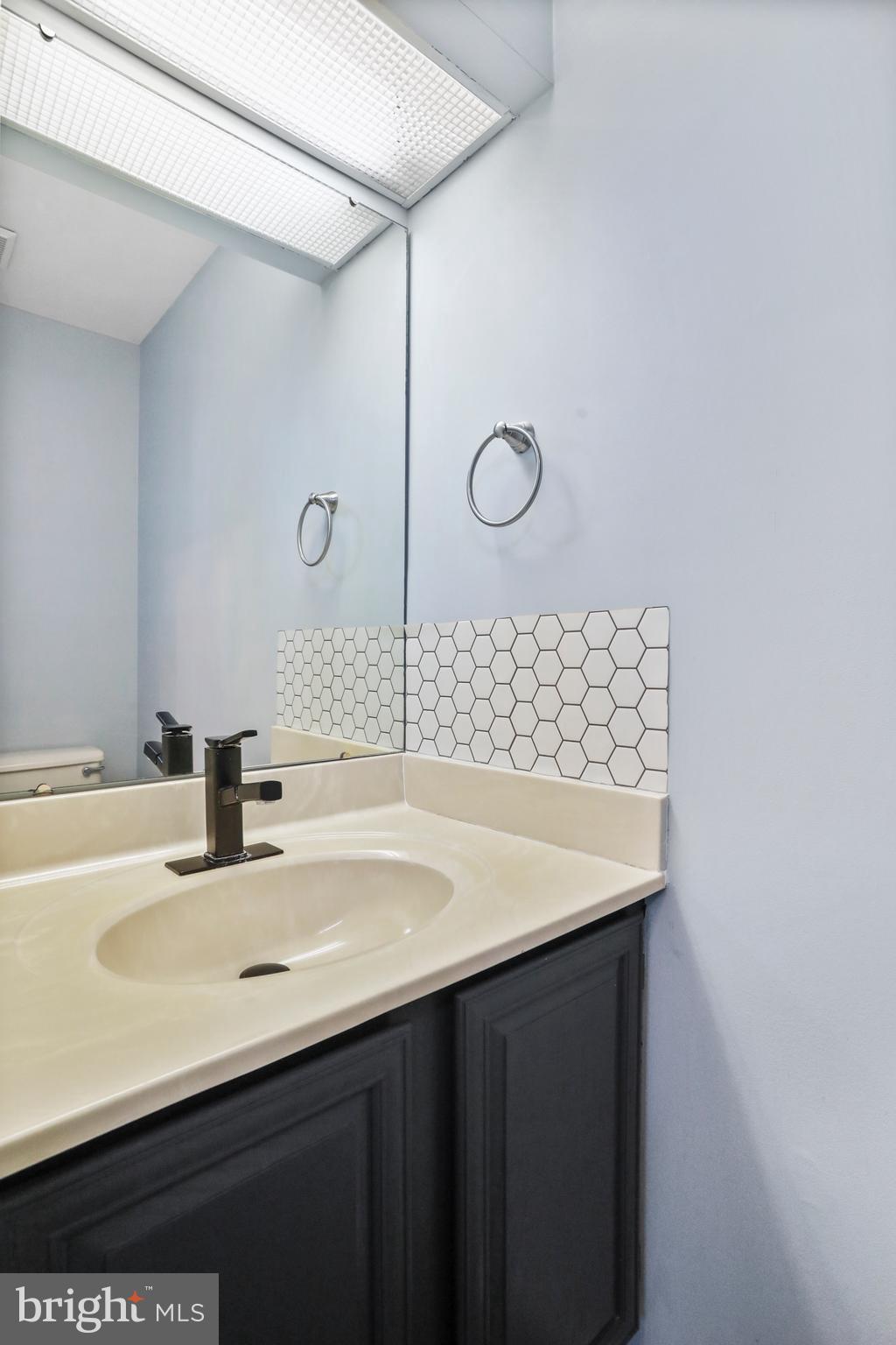 21799 LEATHERLEAF CIRCLE