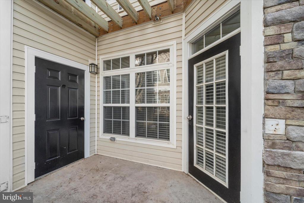 506 SE SUNSET TERRACE SE 101