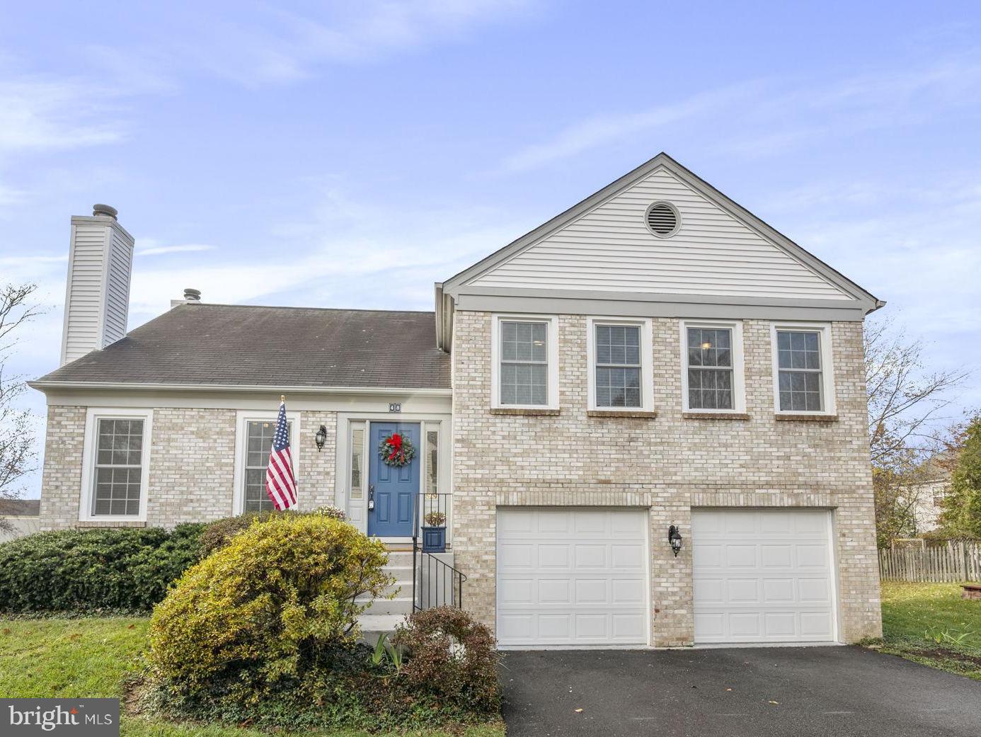 48 MCPHERSON CIRCLE