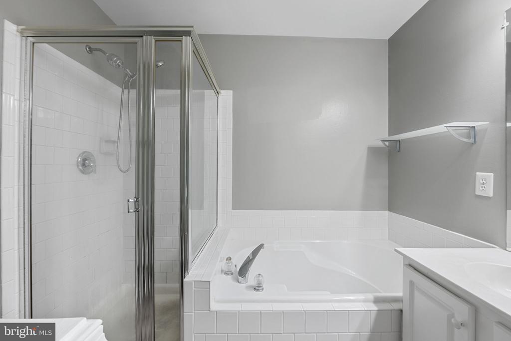 46966 COURTYARD SQUARE 301