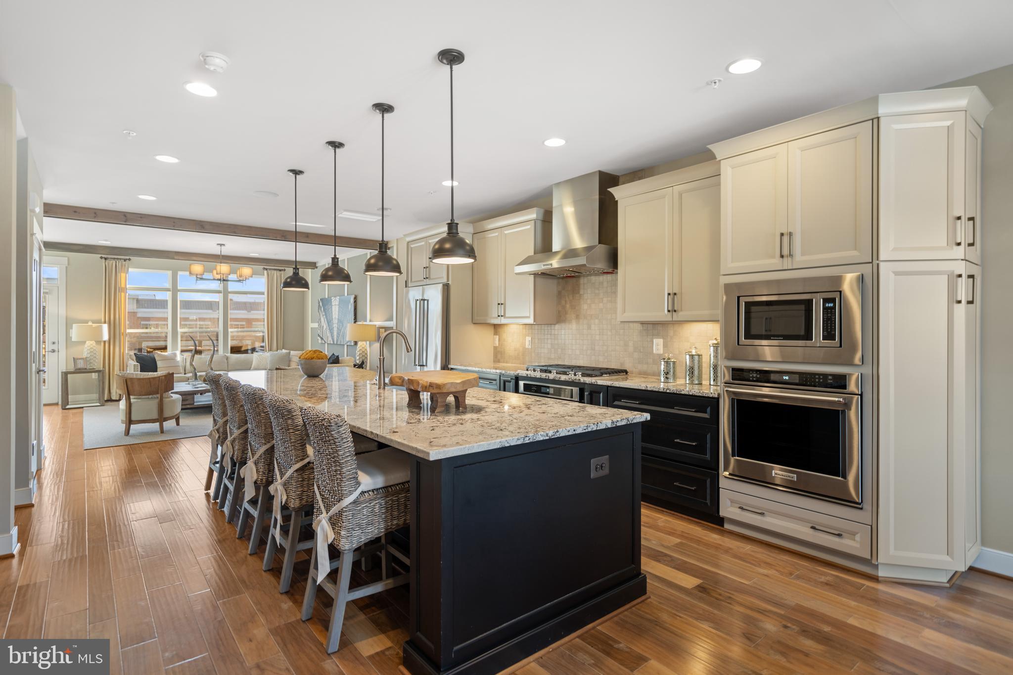 42389 WILLOW CREEK WAY