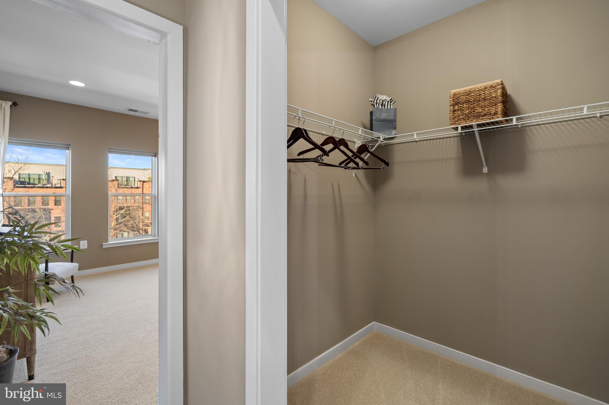 42389 WILLOW CREEK WAY