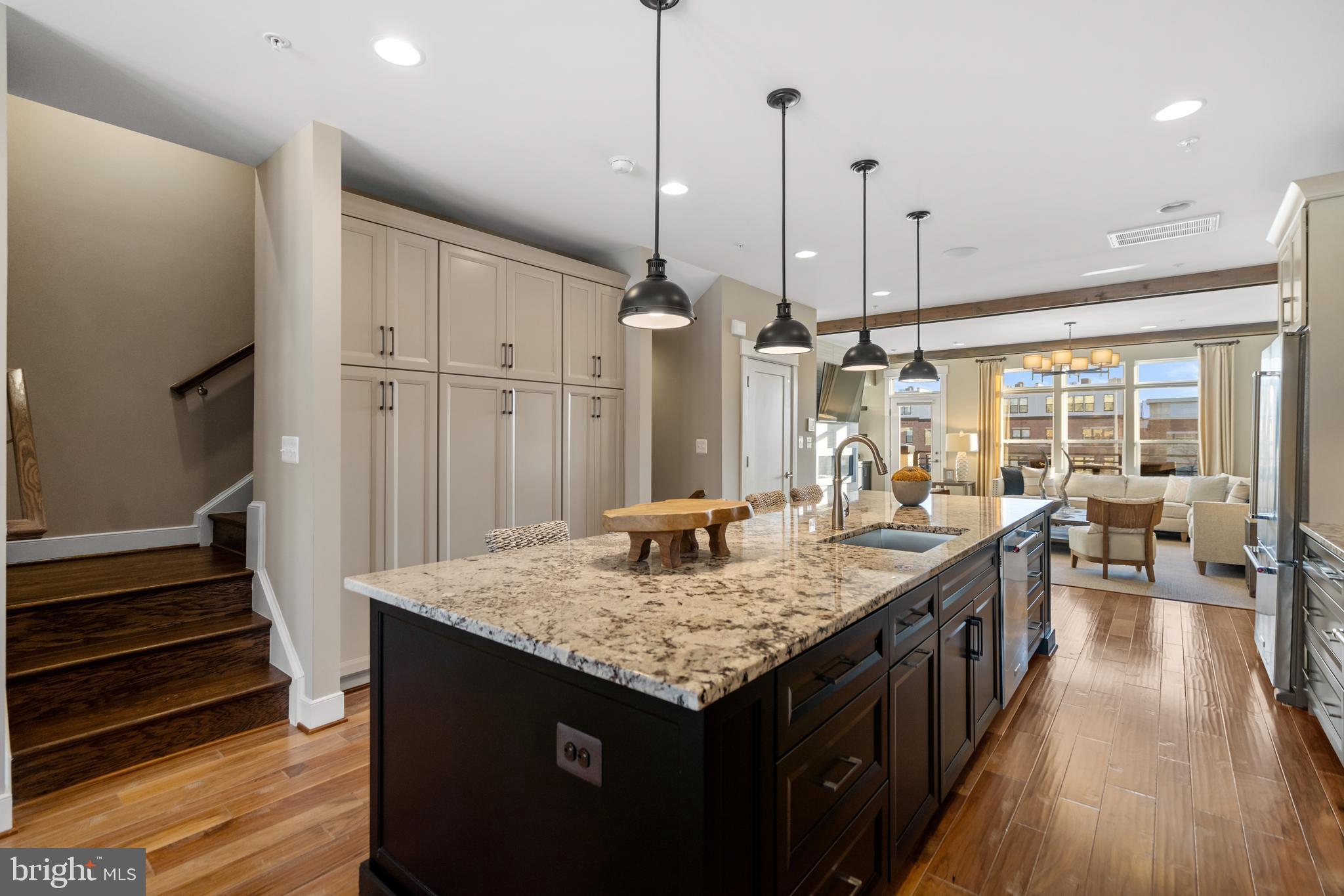 42389 WILLOW CREEK WAY