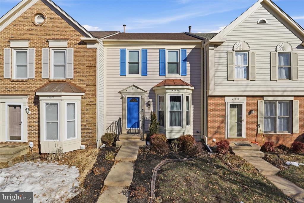43861 LABURNUM SQUARE