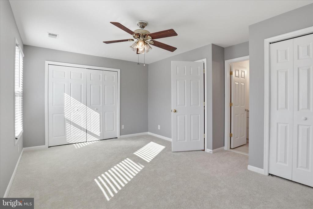 43861 LABURNUM SQUARE