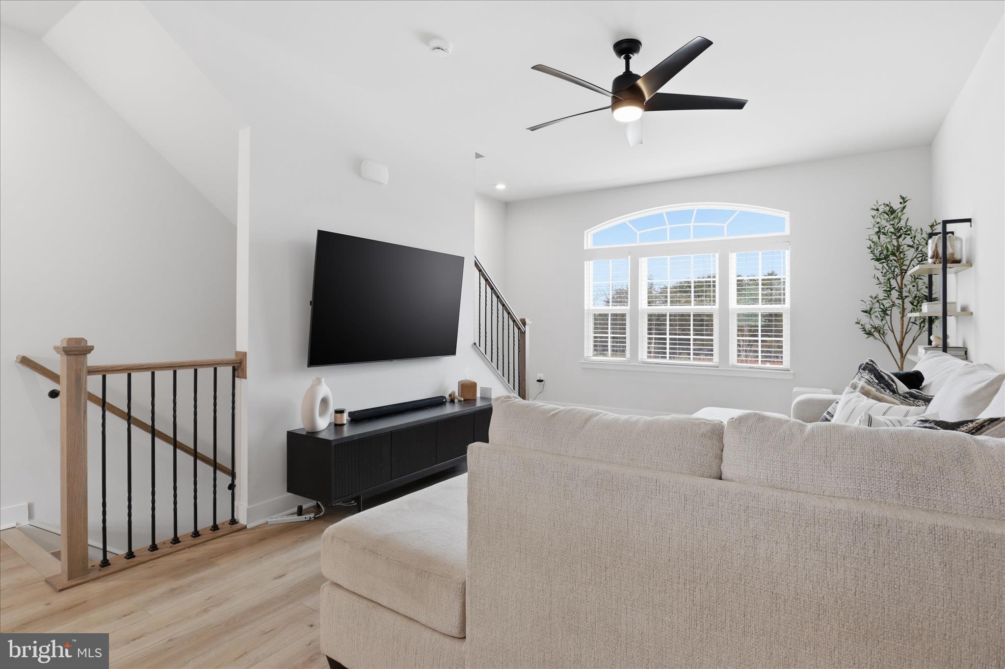 42552 ANTONIA TERRACE