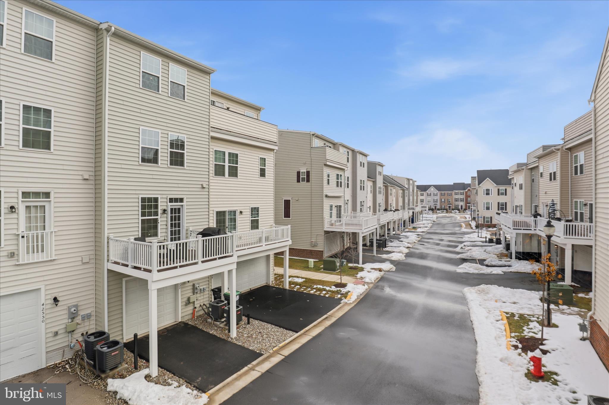 42552 ANTONIA TERRACE