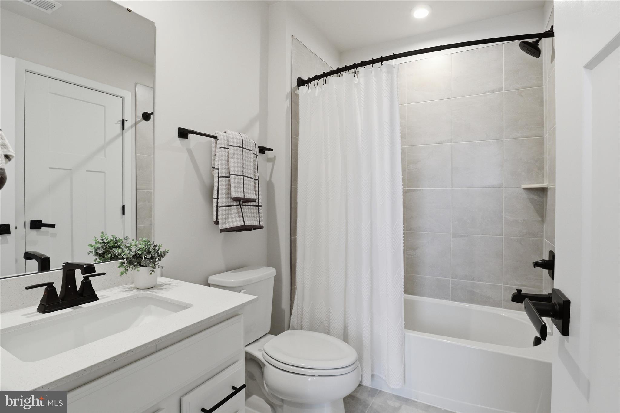 42552 ANTONIA TERRACE