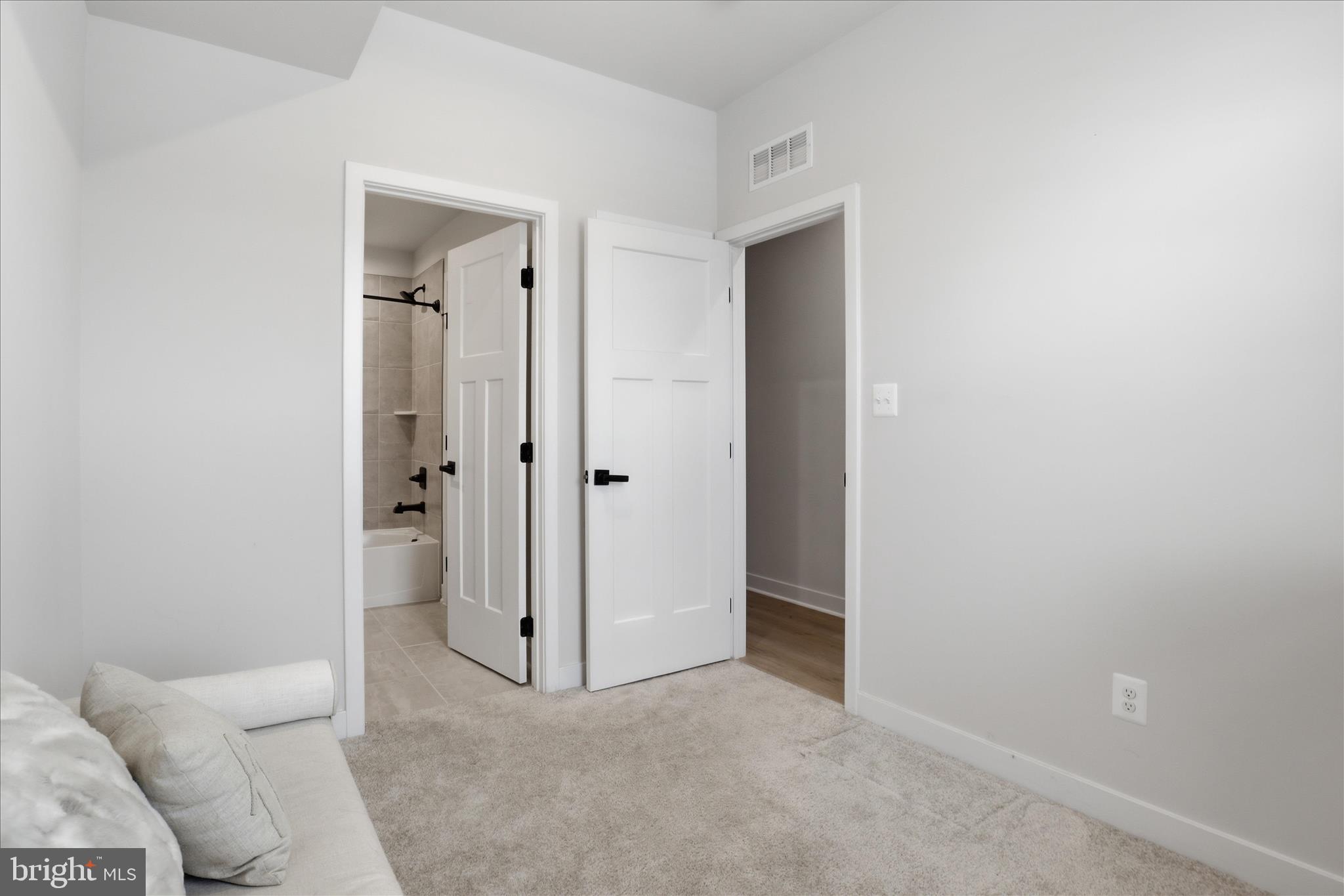 42552 ANTONIA TERRACE