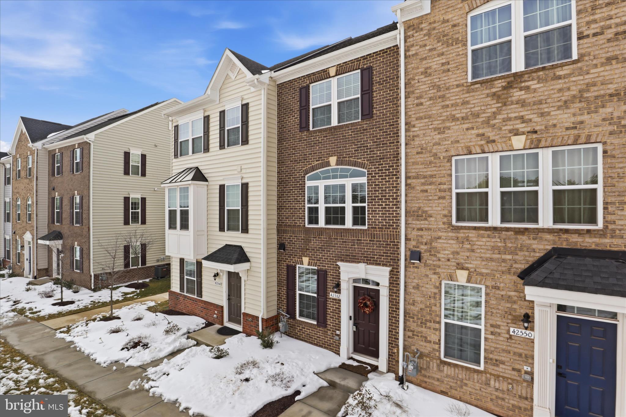 42552 ANTONIA TERRACE