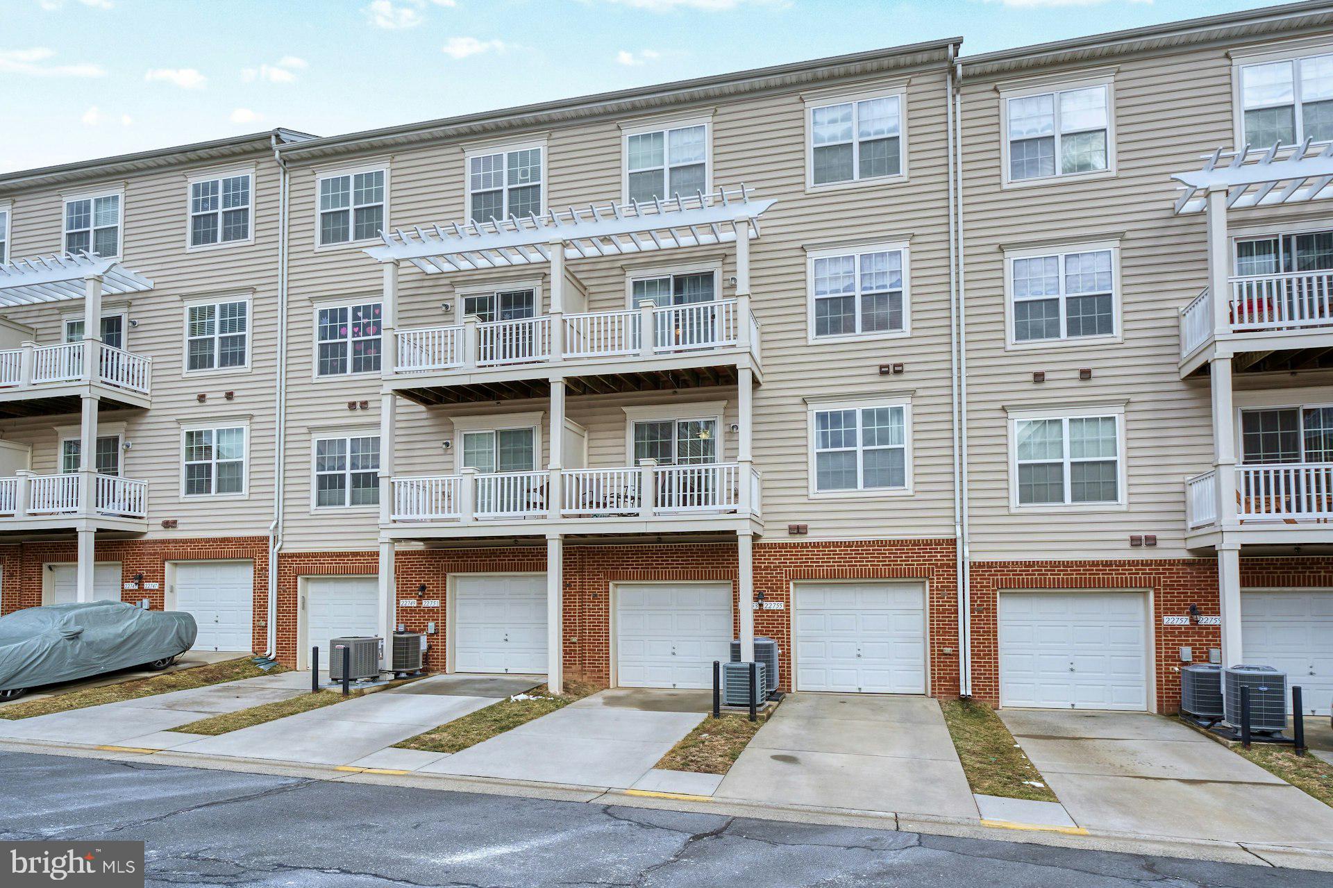 22755 VERDE GATE TERRACE