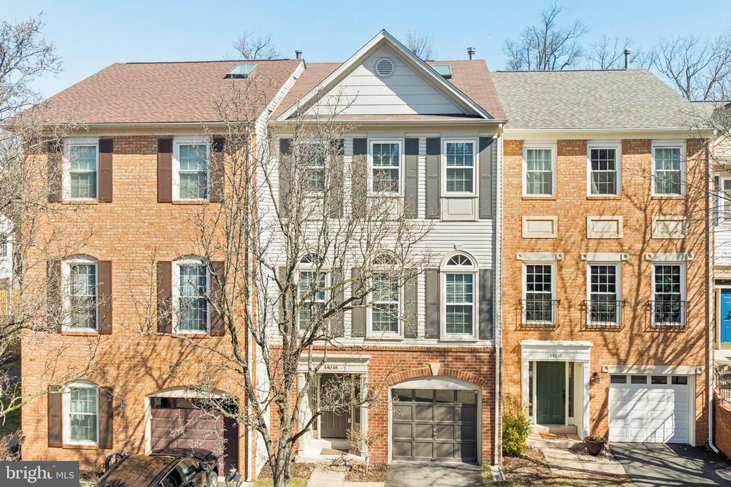 44048 GALA CIRCLE