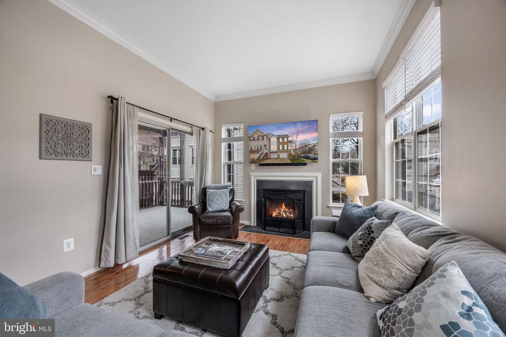 20627 GLENMERE SQUARE