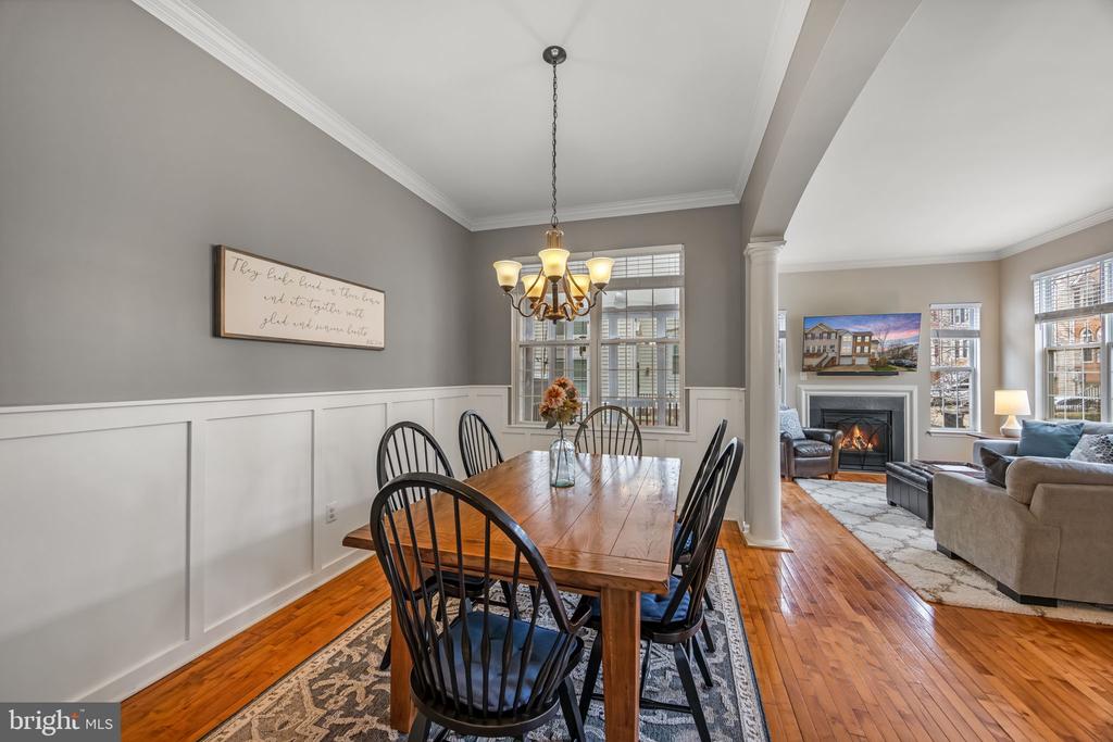 20627 GLENMERE SQUARE