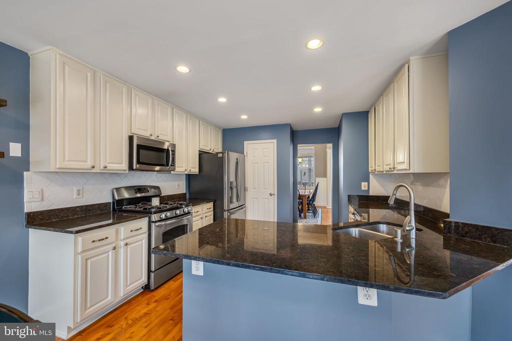 20627 GLENMERE SQUARE