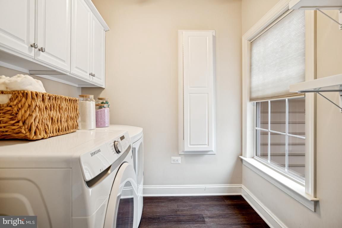 22833 HIGHCREST CIRCLE