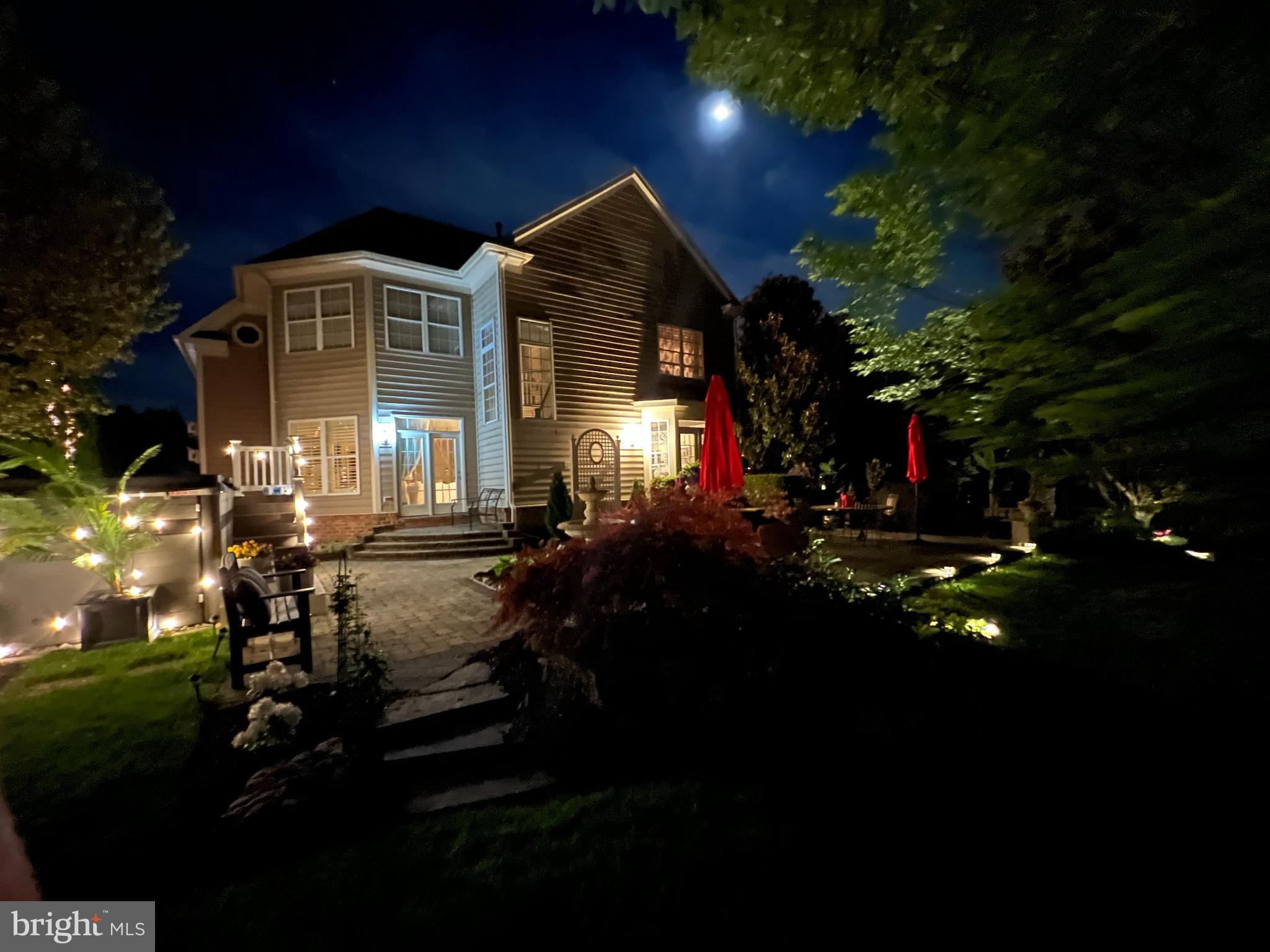 22833 HIGHCREST CIRCLE