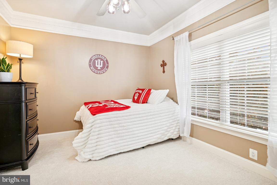 22833 HIGHCREST CIRCLE