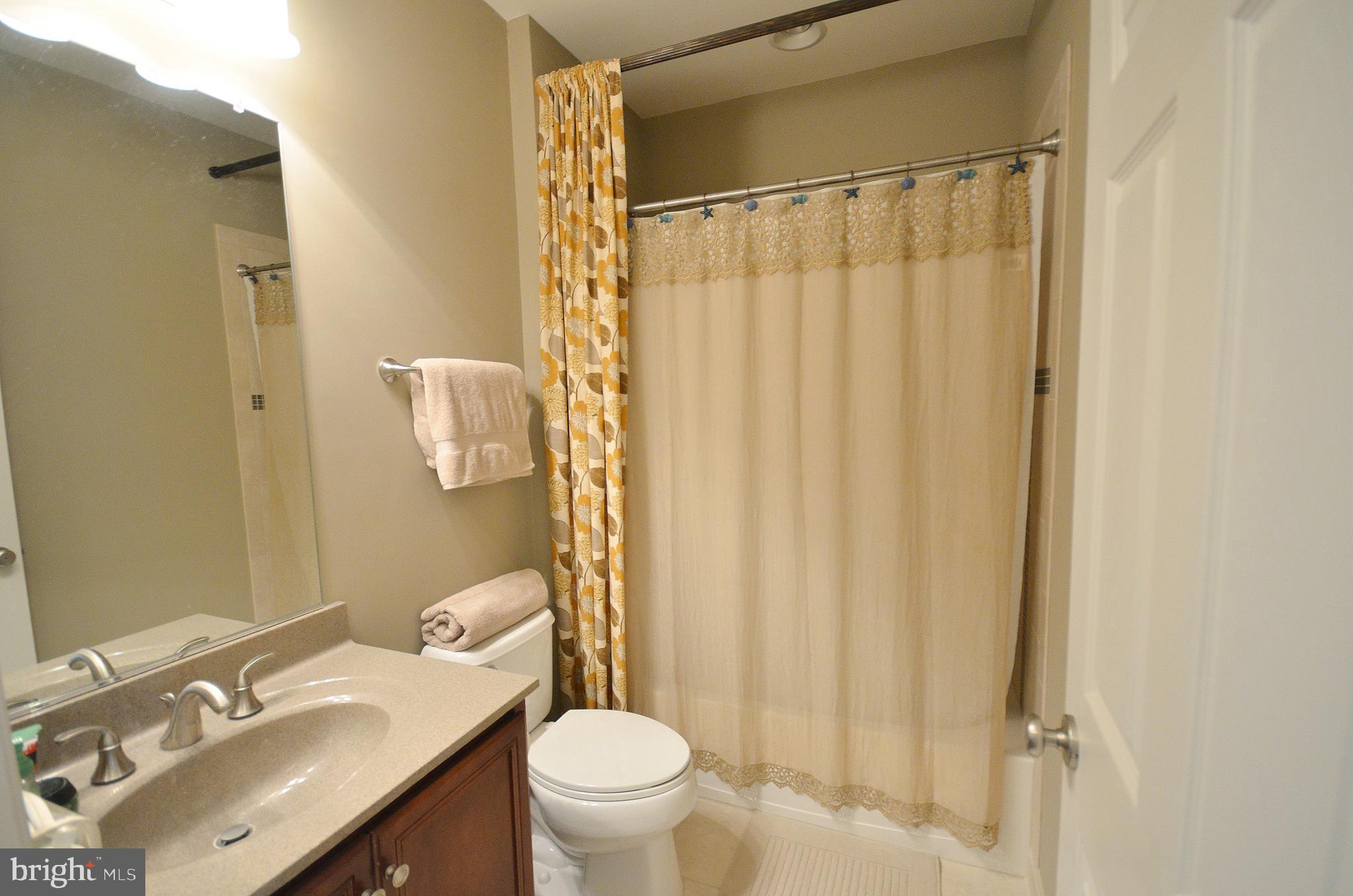 43291 MITCHAM SQUARE