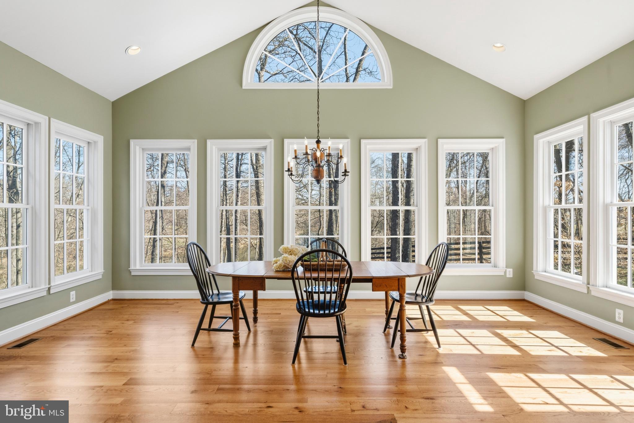 20322 SOMMERSET COURT