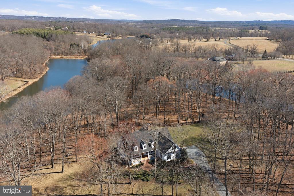 20322 SOMMERSET COURT
