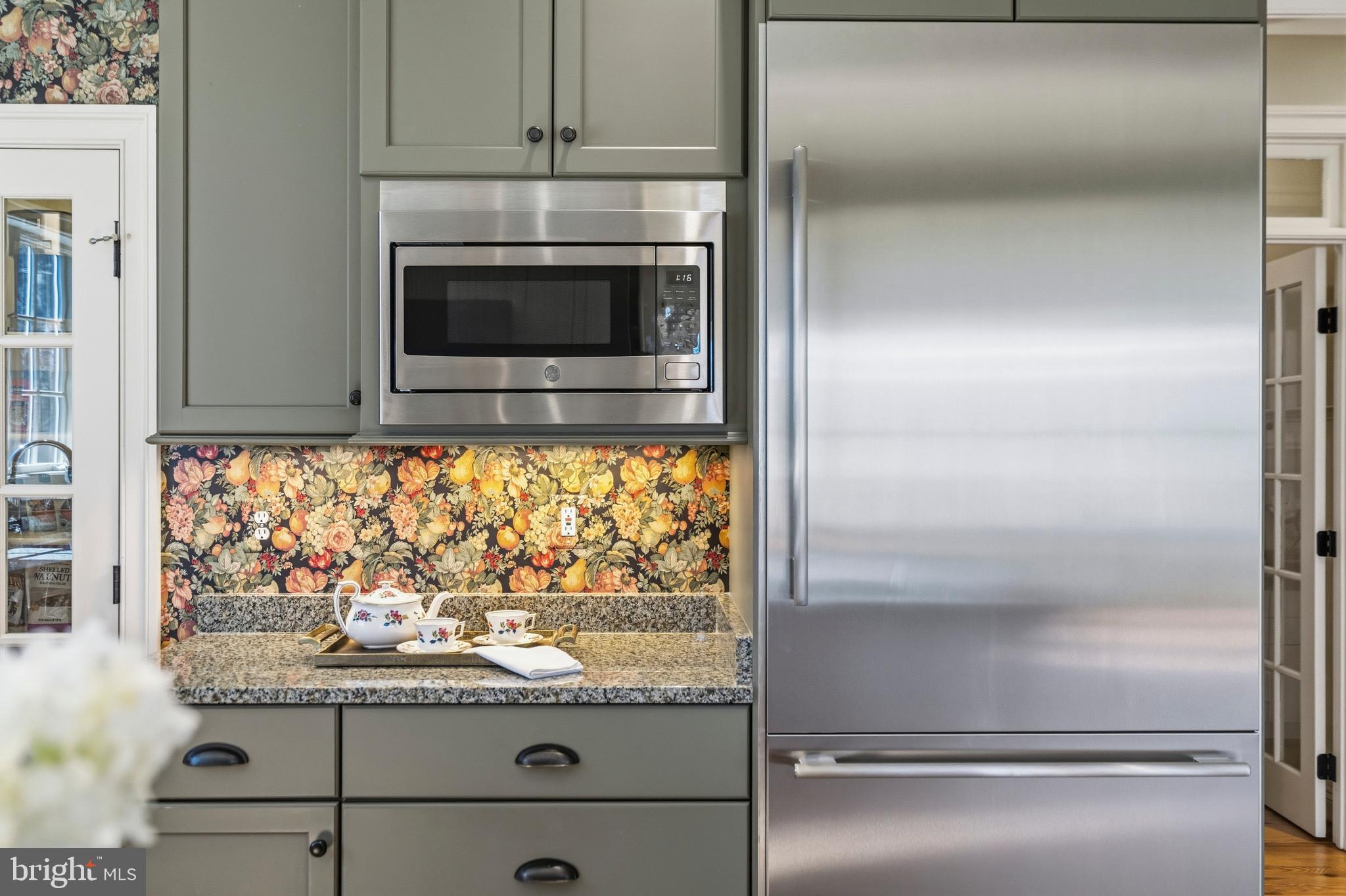 20322 SOMMERSET COURT