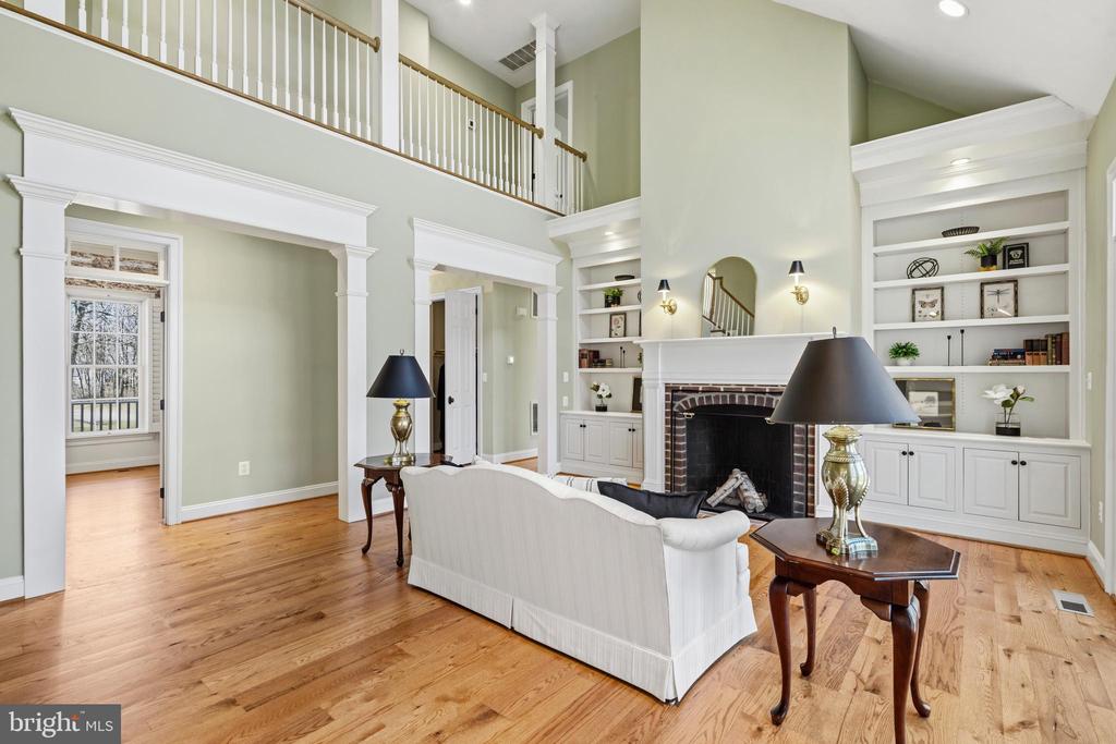 20322 SOMMERSET COURT