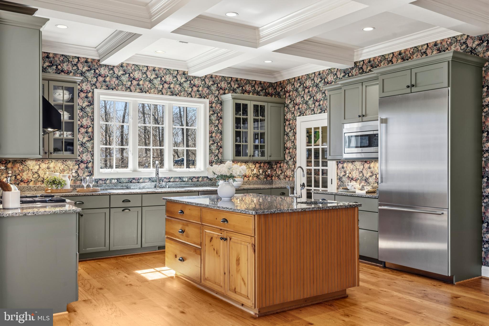 20322 SOMMERSET COURT