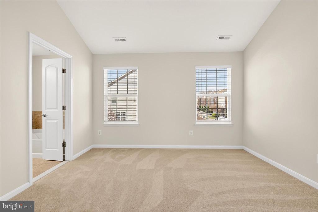 22730 PARKLAND FARMS