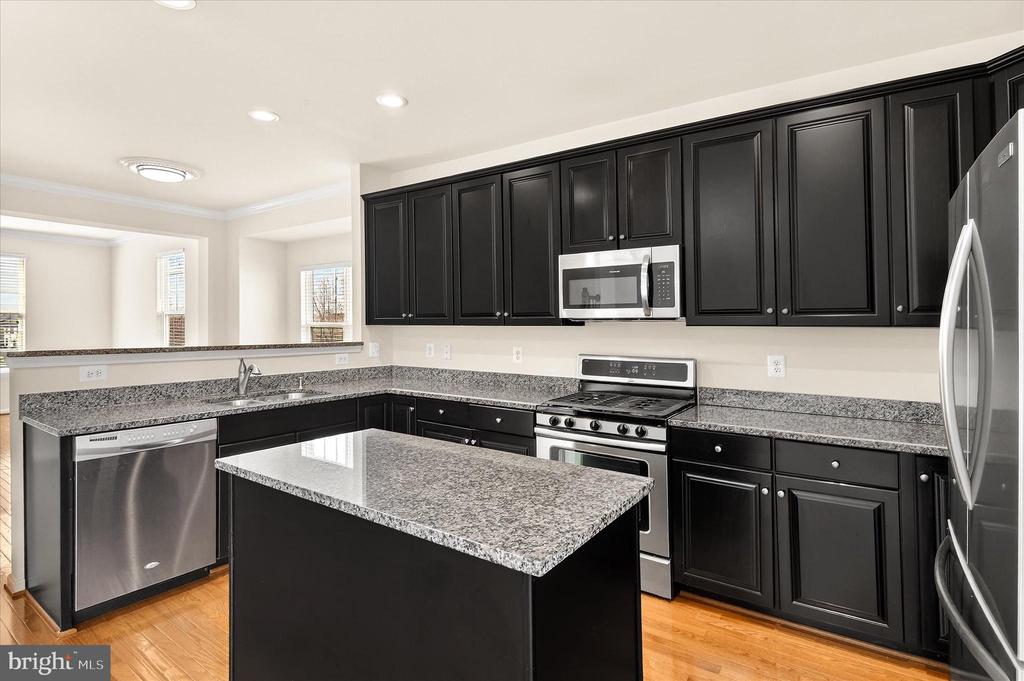 22730 PARKLAND FARMS