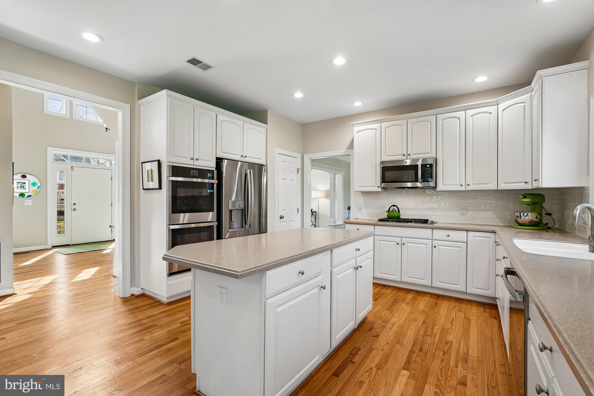 43220 EDGARTOWN STREET