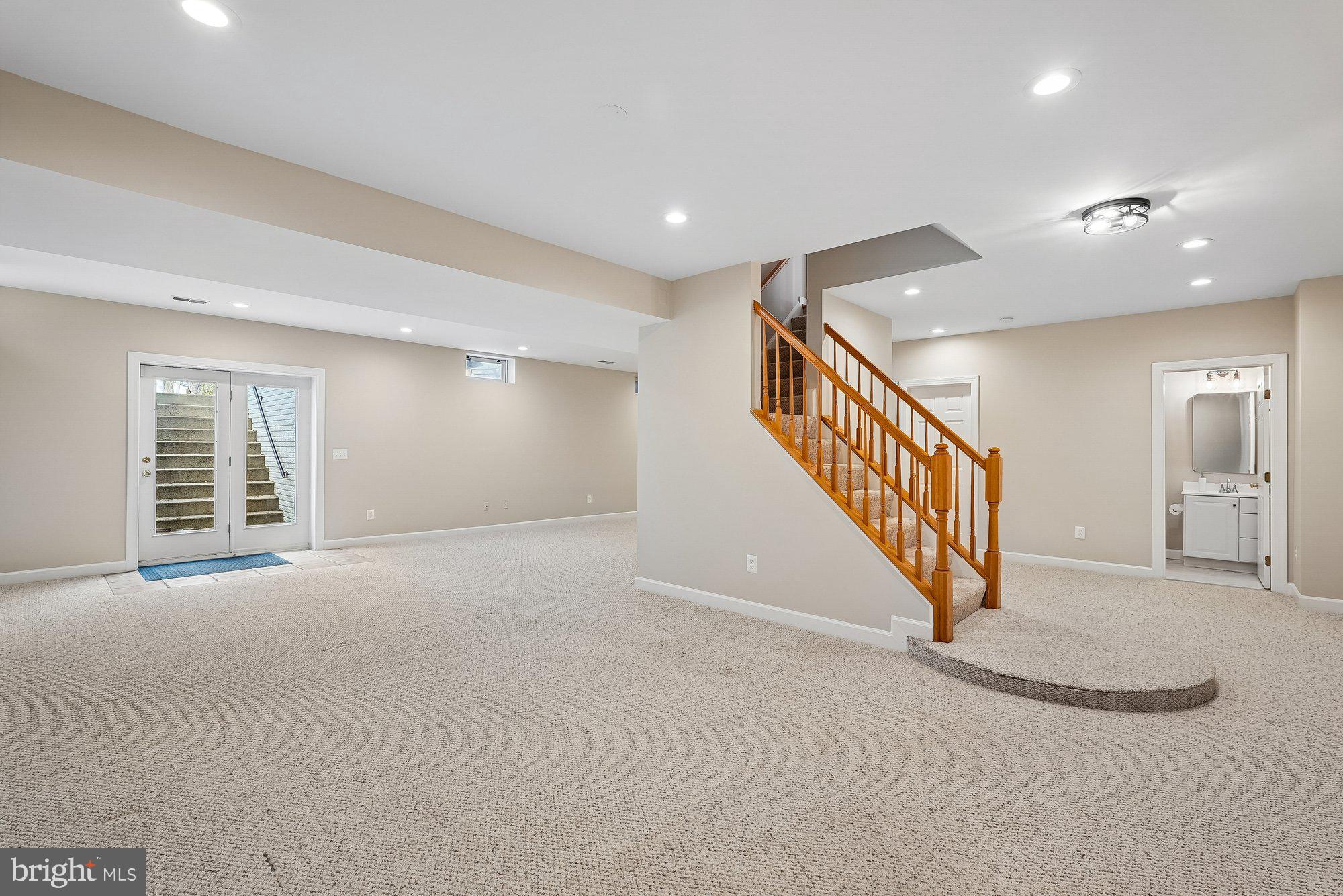 43220 EDGARTOWN STREET