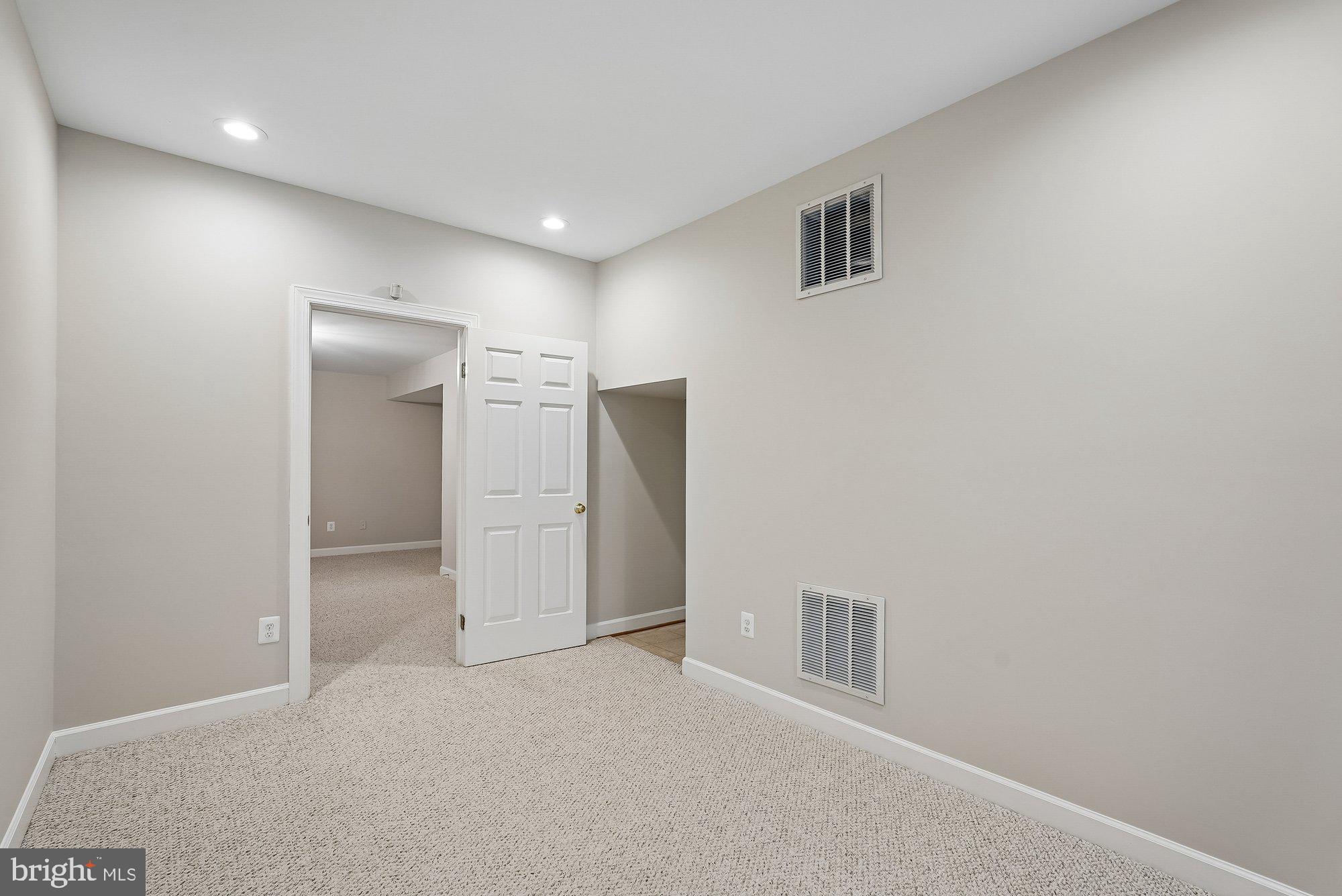 43220 EDGARTOWN STREET