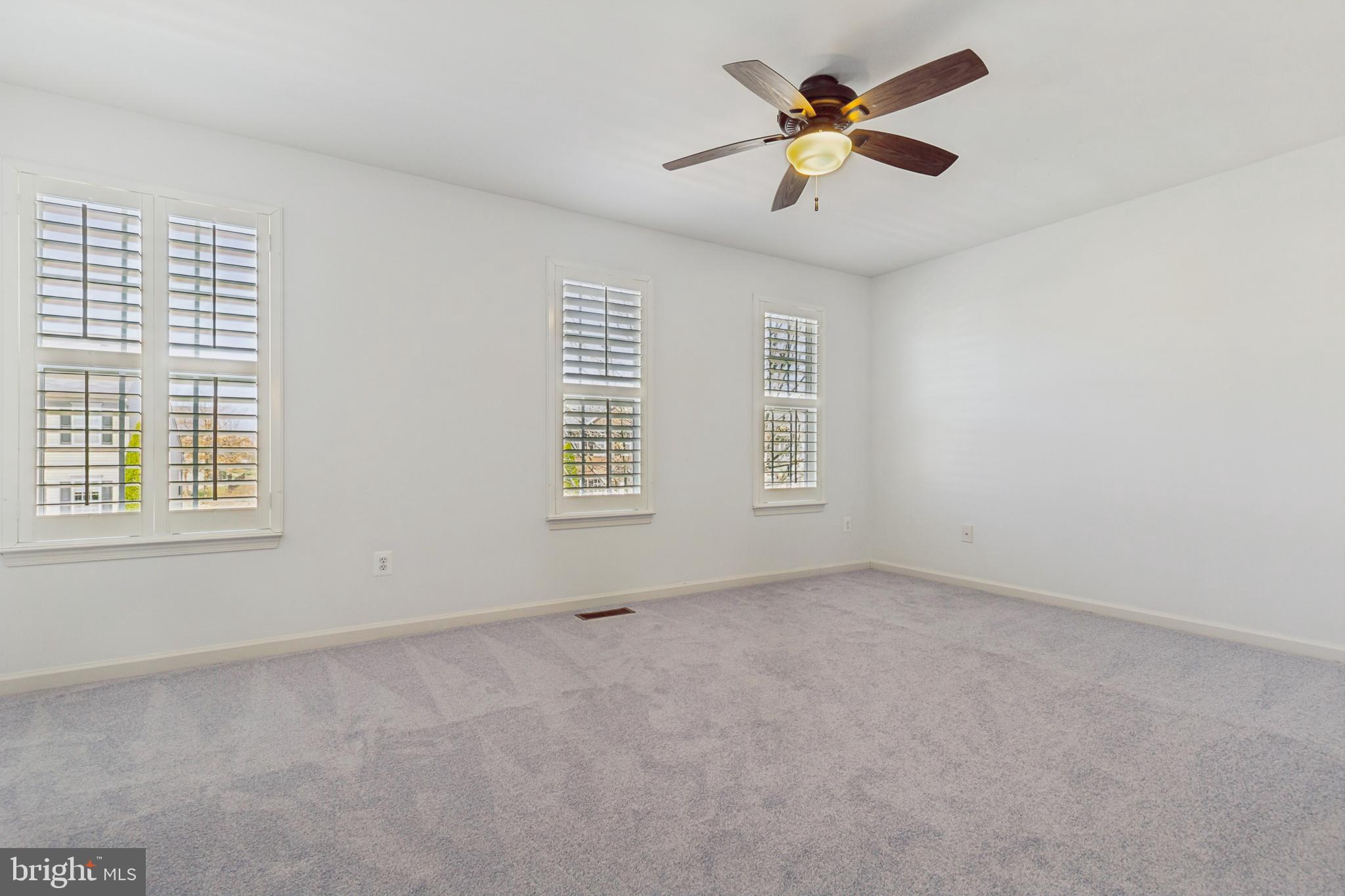 42921 SPYDER PLACE