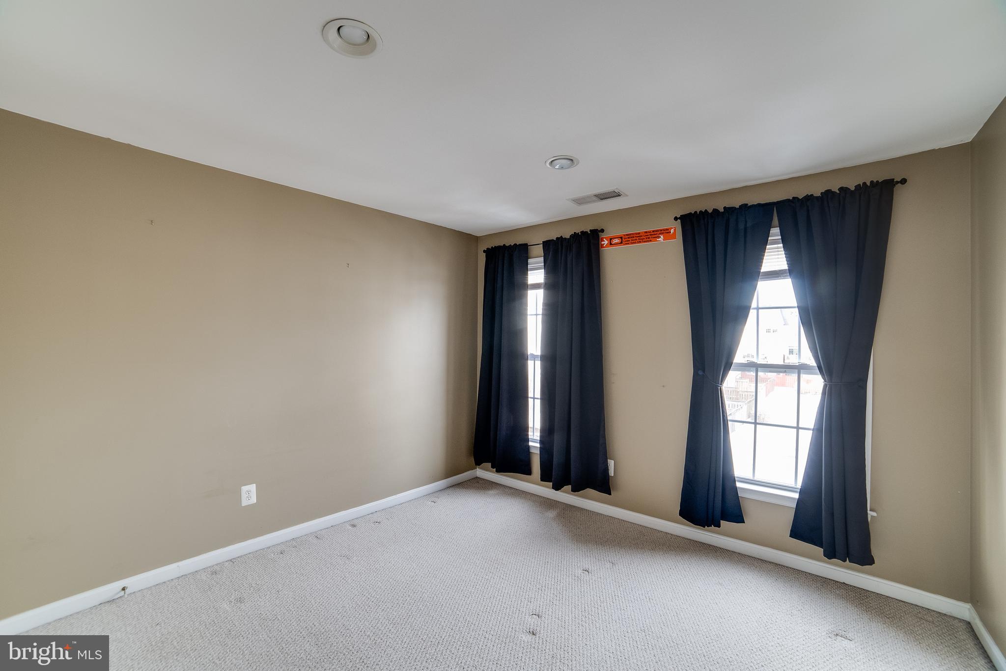 22072 AVONWORTH SQUARE