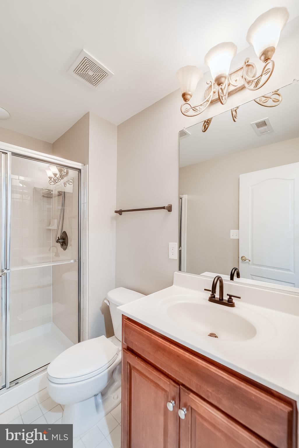 22072 AVONWORTH SQUARE