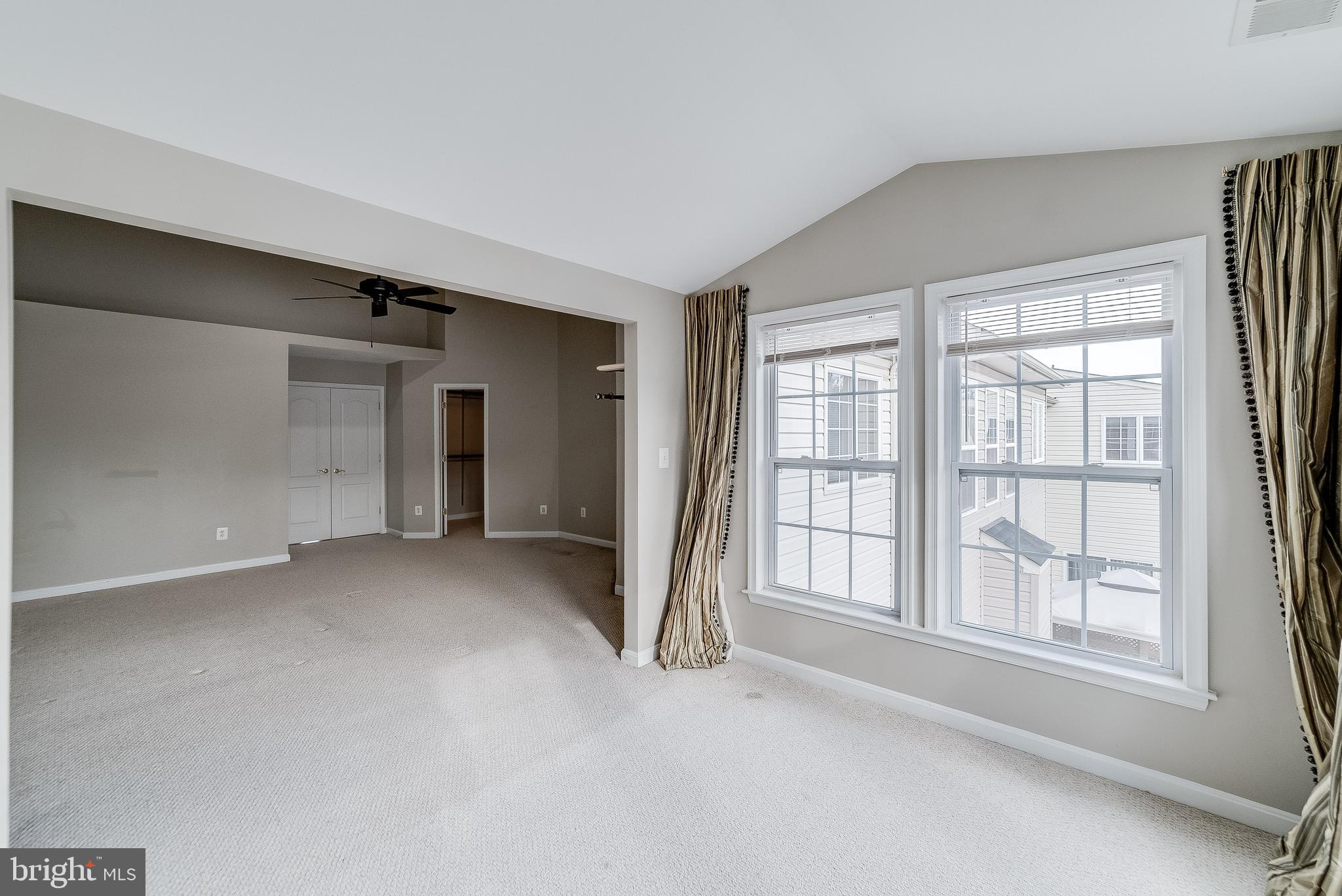 22072 AVONWORTH SQUARE