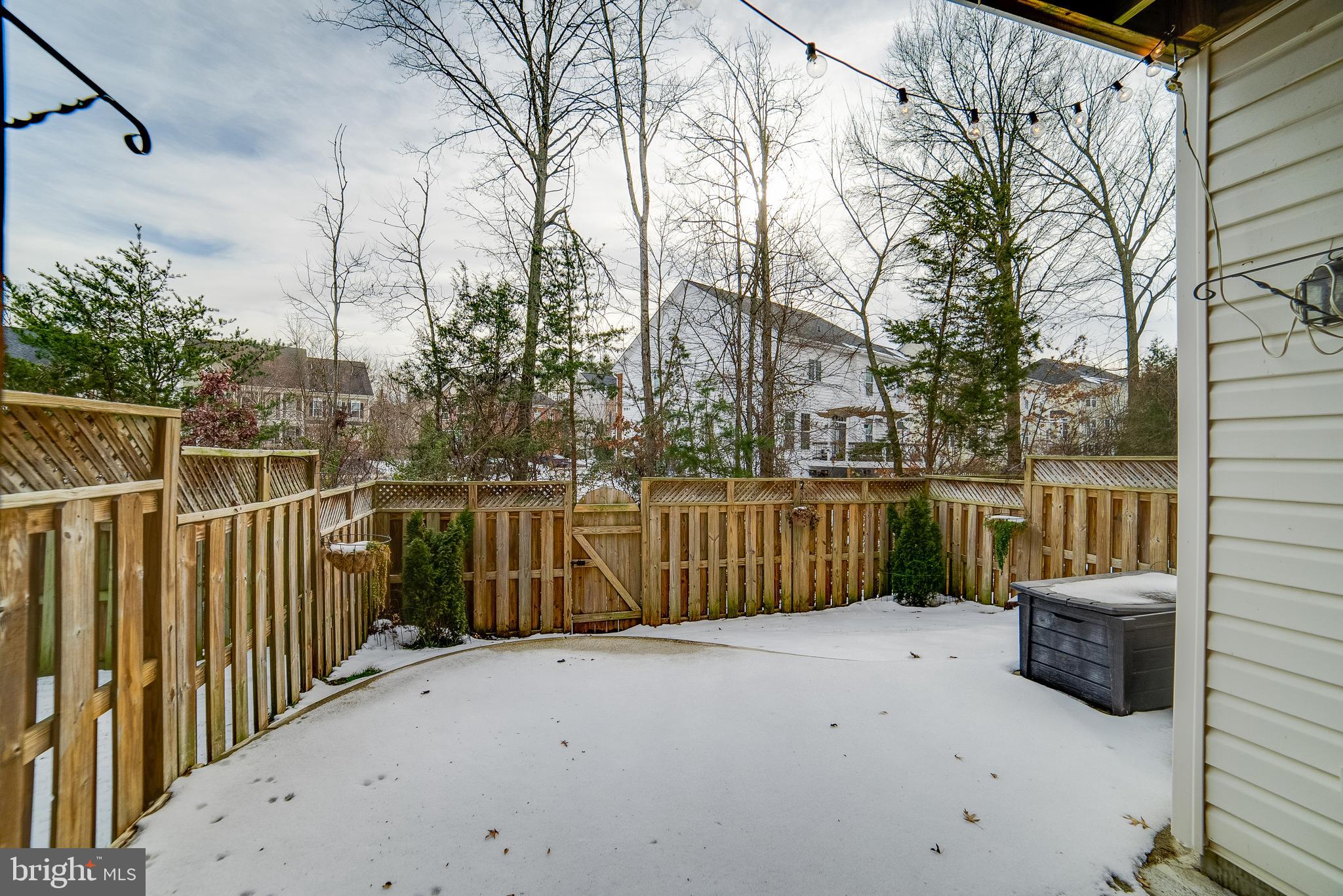 22072 AVONWORTH SQUARE