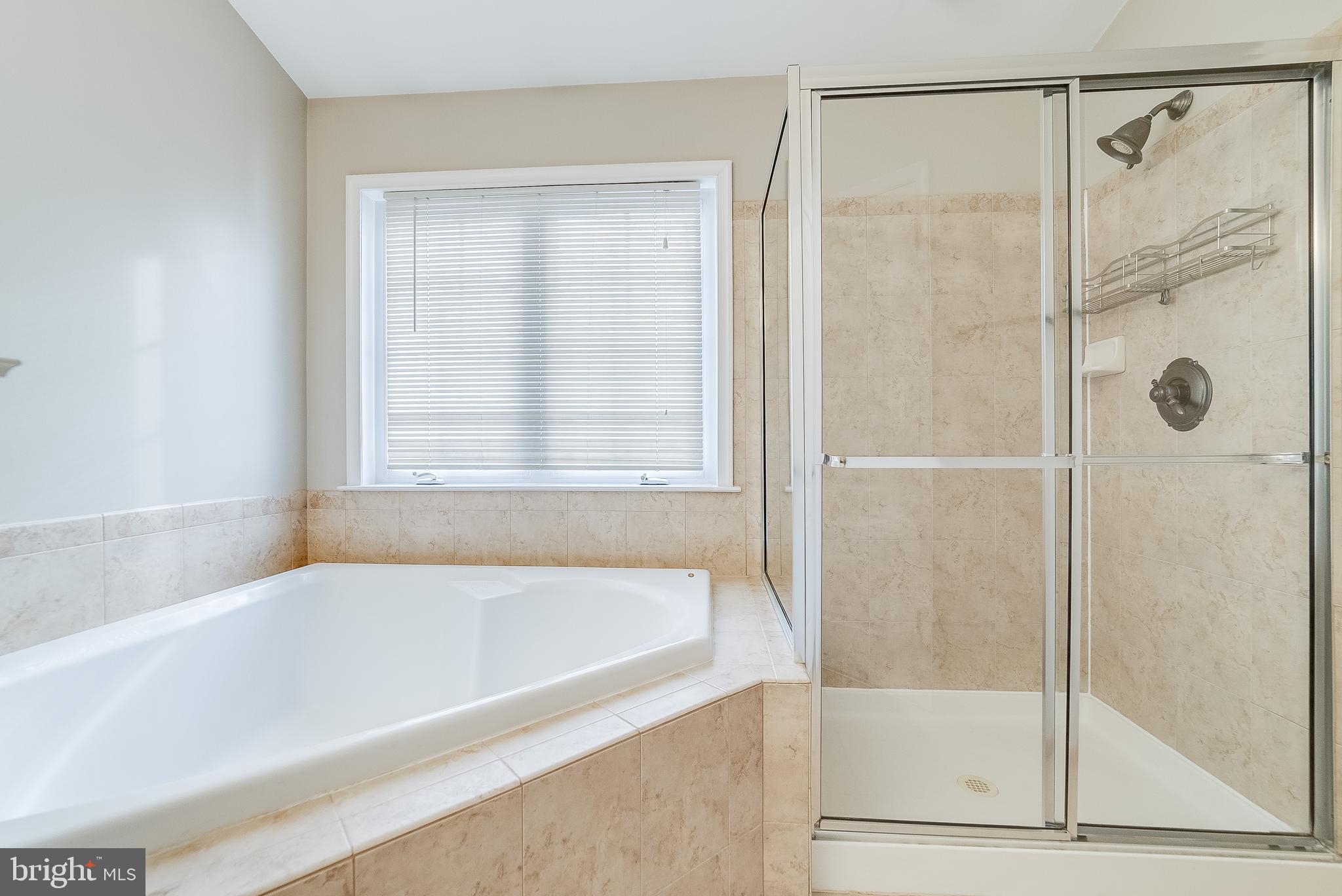 22072 AVONWORTH SQUARE