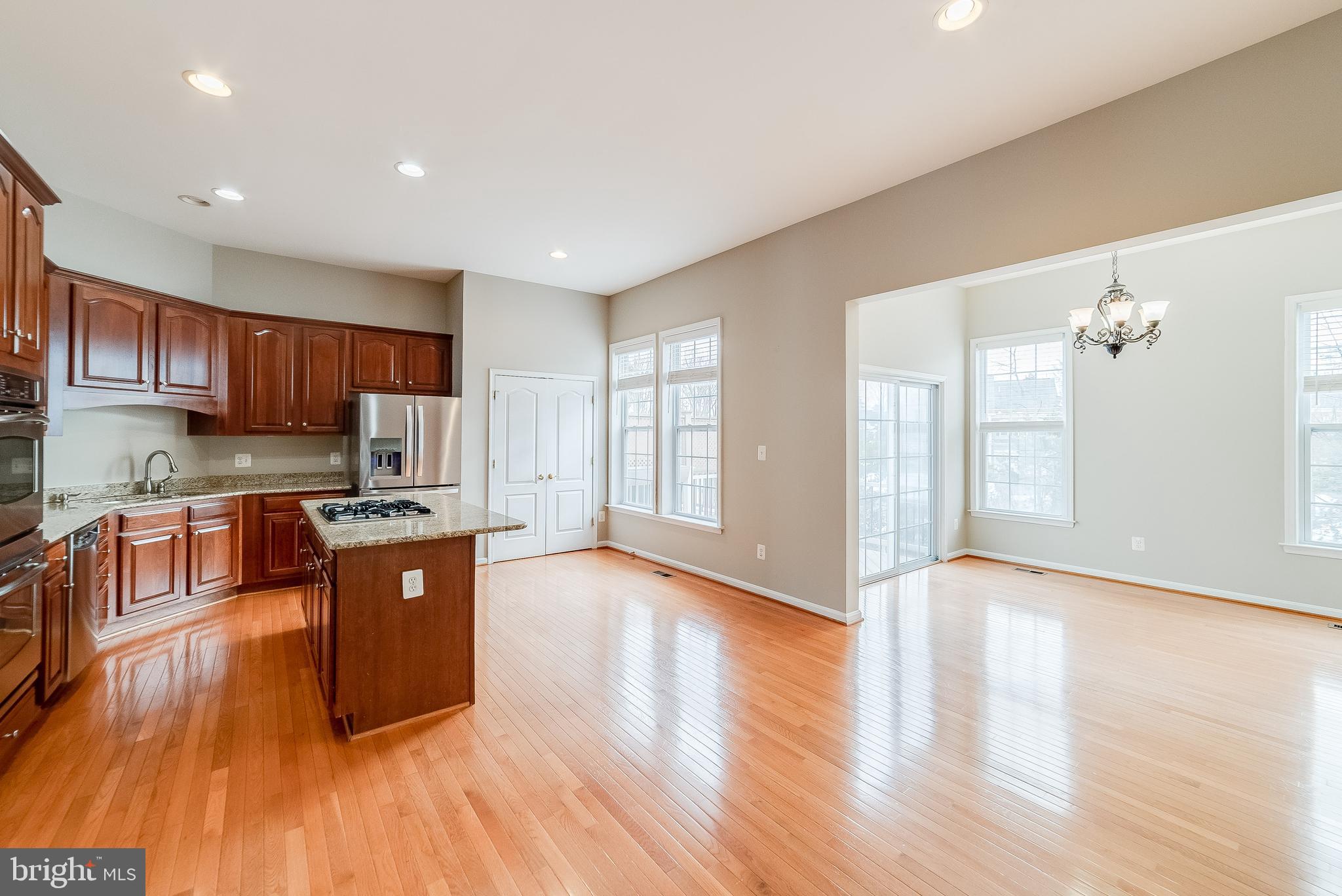 22072 AVONWORTH SQUARE