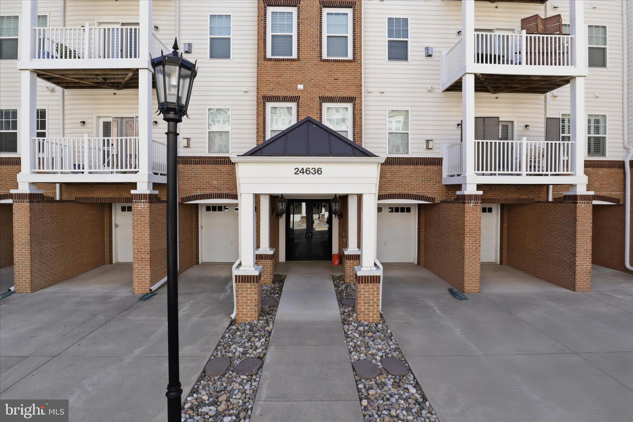 24636 WOOLLY MAMMOTH TERRACE 202