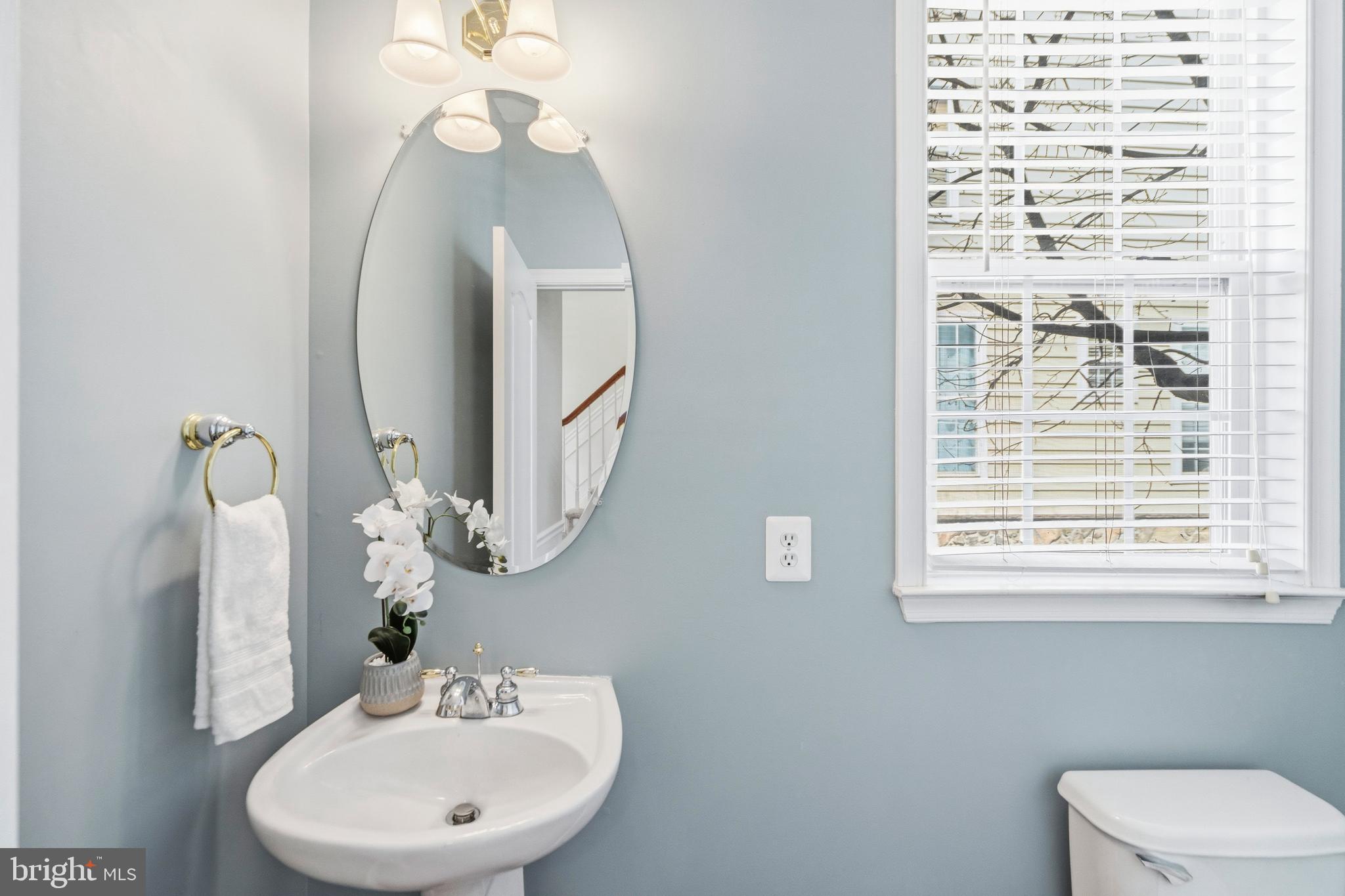 21824 WINGFOOT COURT