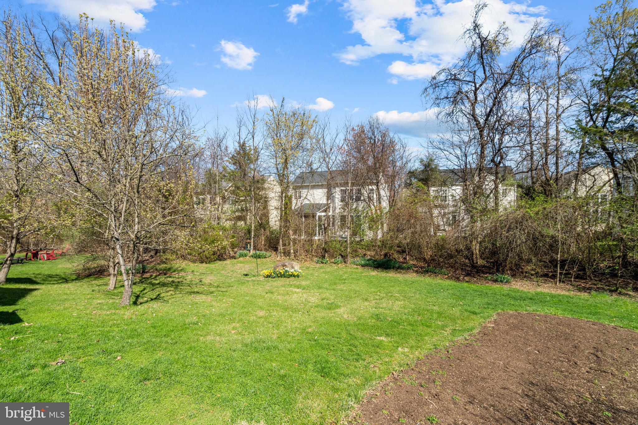 21824 WINGFOOT COURT