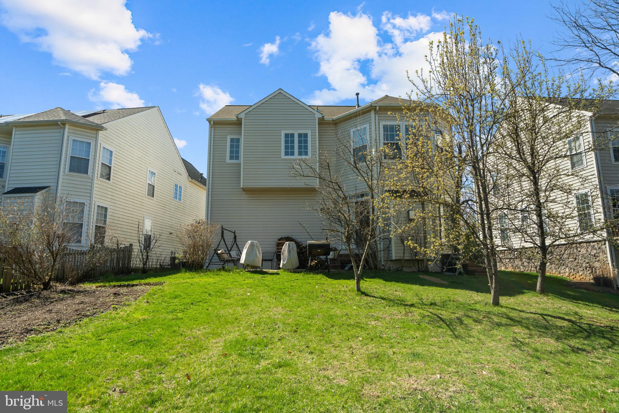 21824 WINGFOOT COURT