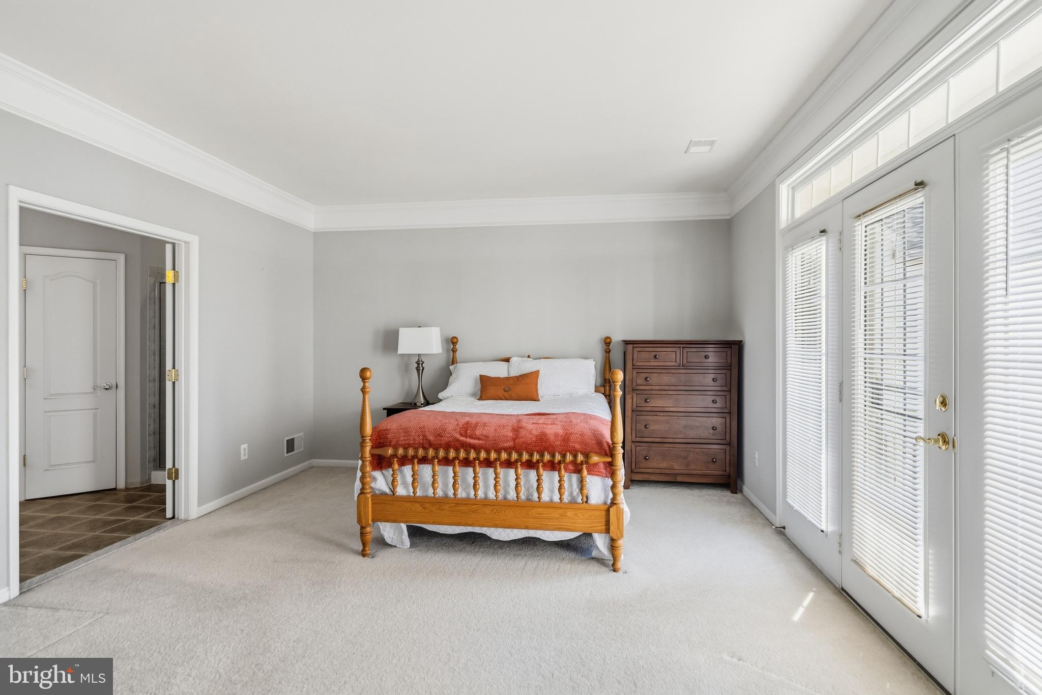 21824 WINGFOOT COURT