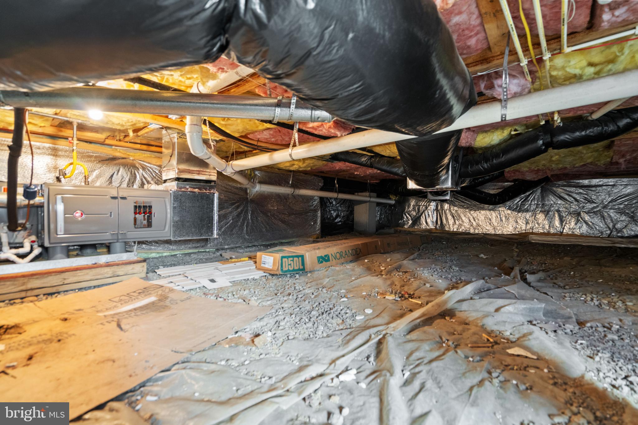 21824 WINGFOOT COURT